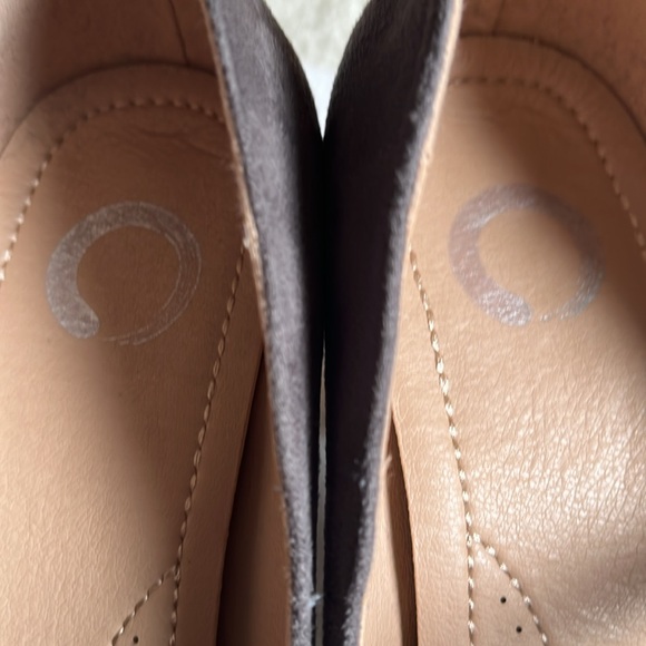 Suede heels - Picture 5 of 9